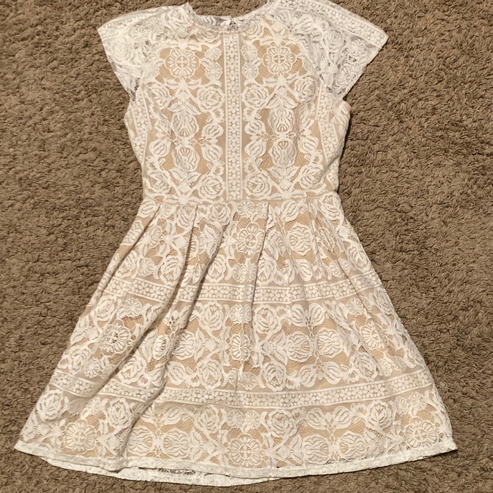 Francesca’s White Lace Skater Style Dress